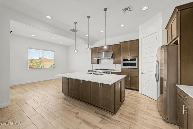 25832 N 77TH Drive, Peoria, AZ 85383