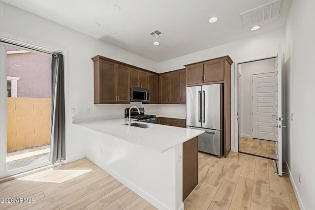 25832 N 77TH Drive, Peoria, AZ 85383