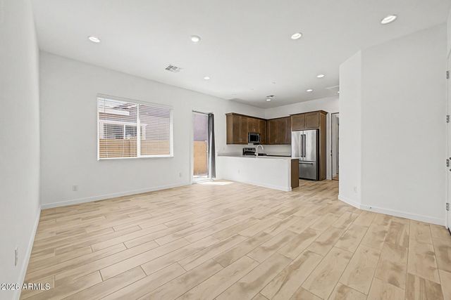 25832 N 77TH Drive, Peoria, AZ 85383