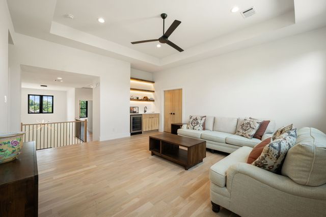 133 Chisholm Trail, Highland Village, TX 75077