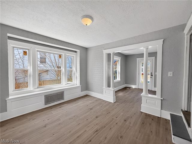1850 E 32nd Street, Lorain, OH 44055