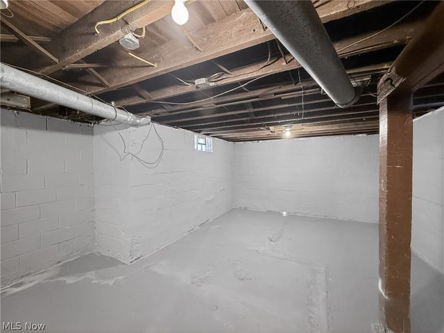 1850 E 32nd Street, Lorain, OH 44055