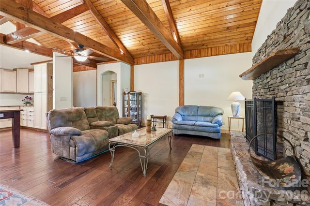 3540 Fork Creek Road, Saluda, NC 28773