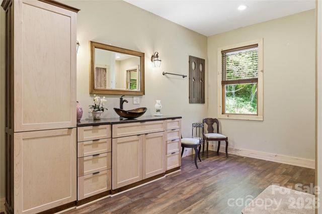 3540 Fork Creek Road, Saluda, NC 28773