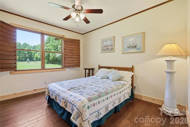 3540 Fork Creek Road, Saluda, NC 28773