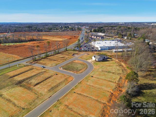 3077 Founding Fathers Drive, Gastonia, NC 28056