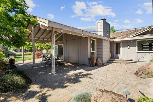 600 Whitehall Way, Sacramento, CA 95864