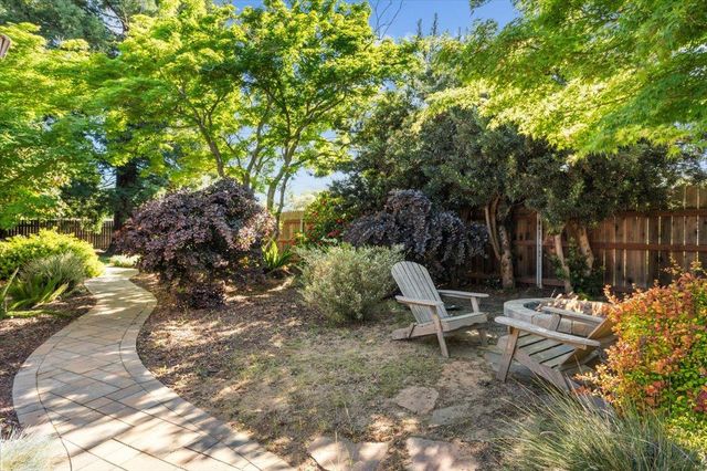 600 Whitehall Way, Sacramento, CA 95864