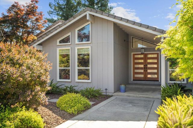 600 Whitehall Way, Sacramento, CA 95864