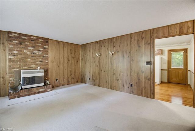 5720 Birchdale Drive, Winston-salem, NC 27106