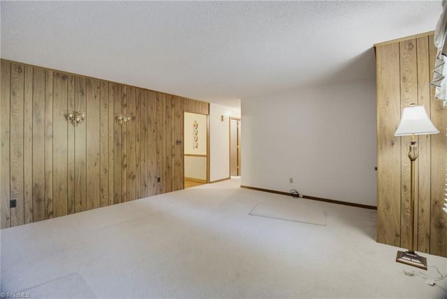 5720 Birchdale Drive, Winston-salem, NC 27106