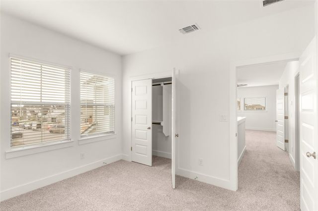 313 West Faulkner ST, Liberty Hill, TX 78642