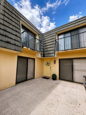 4207 42ND Way, West Palm Beach, FL 33407
