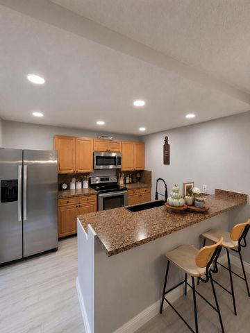 4207 42ND Way, West Palm Beach, FL 33407