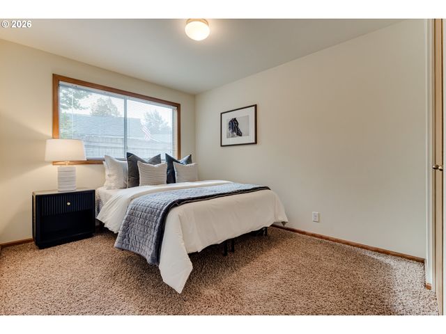 3850 LANCASTER Dr, Eugene, OR 97404