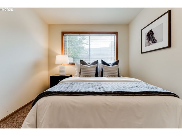 3850 LANCASTER Dr, Eugene, OR 97404