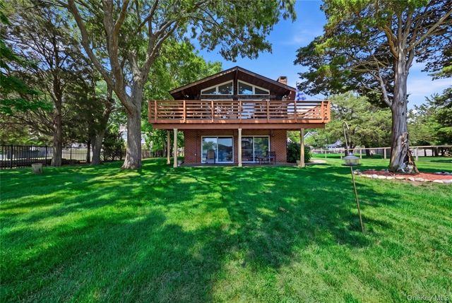 3830 Ole Jule Lane, Mattituck, NY 11952