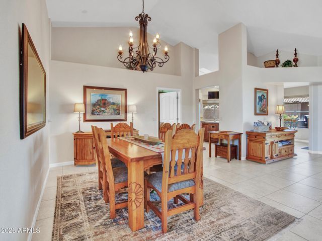 8933 W ROSEMONTE Drive, Peoria, AZ 85382