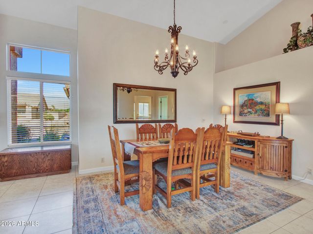 8933 W ROSEMONTE Drive, Peoria, AZ 85382