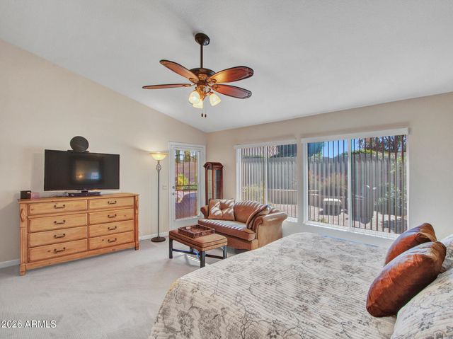 8933 W ROSEMONTE Drive, Peoria, AZ 85382