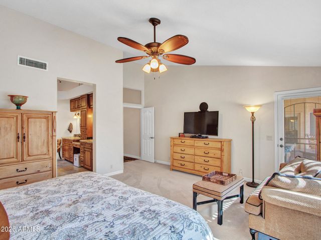 8933 W ROSEMONTE Drive, Peoria, AZ 85382