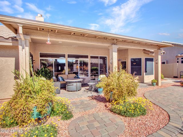 8933 W ROSEMONTE Drive, Peoria, AZ 85382