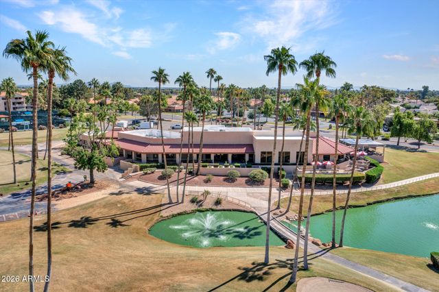 8933 W ROSEMONTE Drive, Peoria, AZ 85382