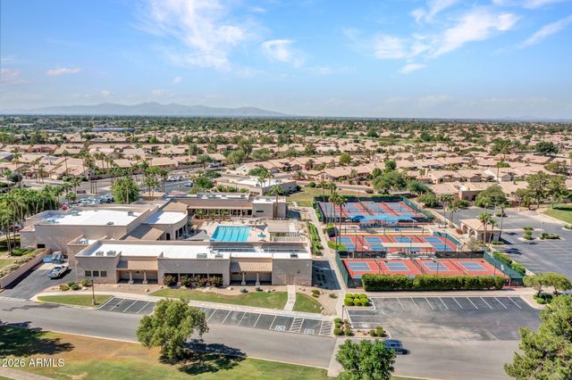 8933 W ROSEMONTE Drive, Peoria, AZ 85382