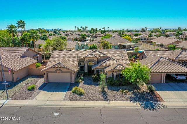 8933 W ROSEMONTE Drive, Peoria, AZ 85382