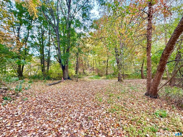 129 Rowayton Woods Drive 129, Norwalk, CT 06854