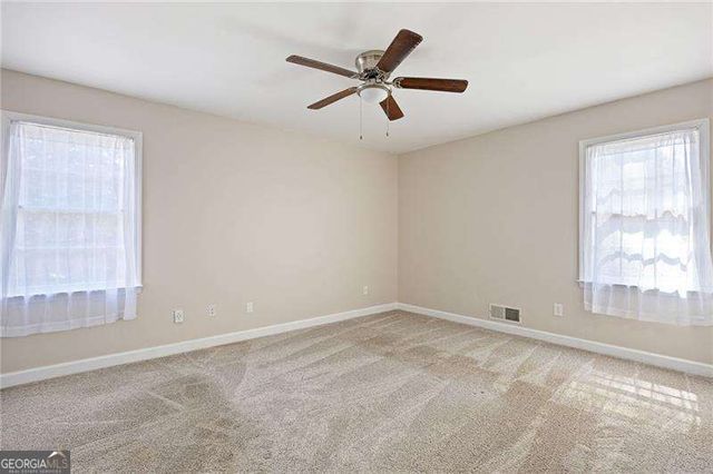 55 Presidential Drive, Dallas, GA 30157