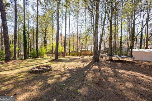 55 Presidential Drive, Dallas, GA 30157