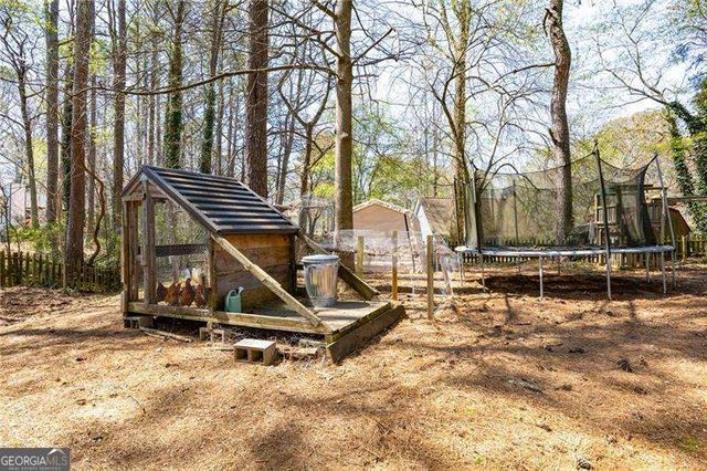 55 Presidential Drive, Dallas, GA 30157