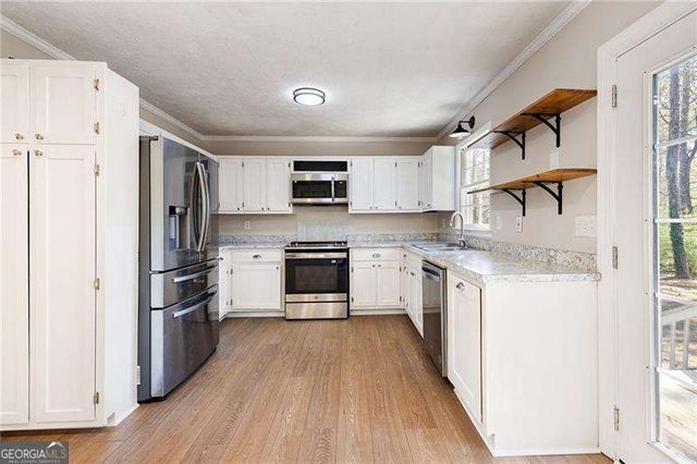 55 Presidential Drive, Dallas, GA 30157