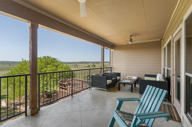 970 Parkview DR, Canyon Lake, TX 78133
