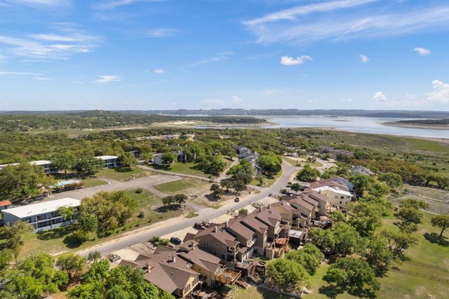 970 Parkview DR, Canyon Lake, TX 78133