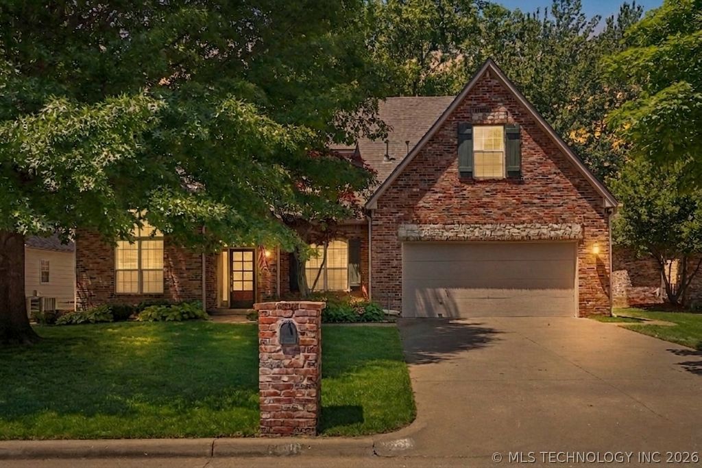 10010 S 86th East Avenue, Tulsa, OK 74133