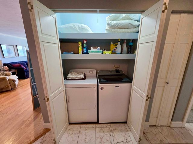 2001 Marina Dr 605, Quincy, MA 02171
