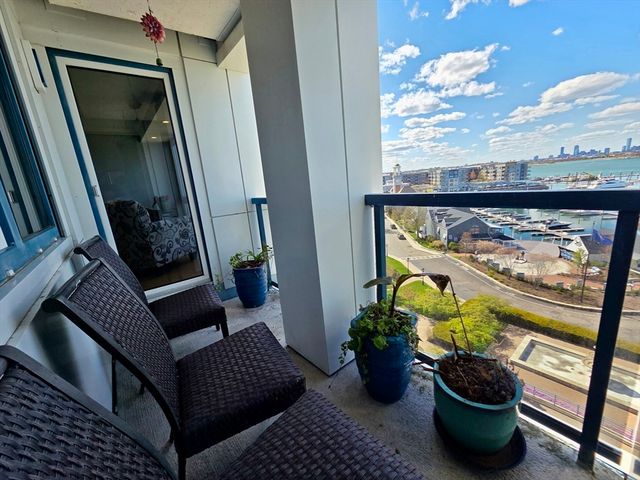 2001 Marina Dr 605, Quincy, MA 02171