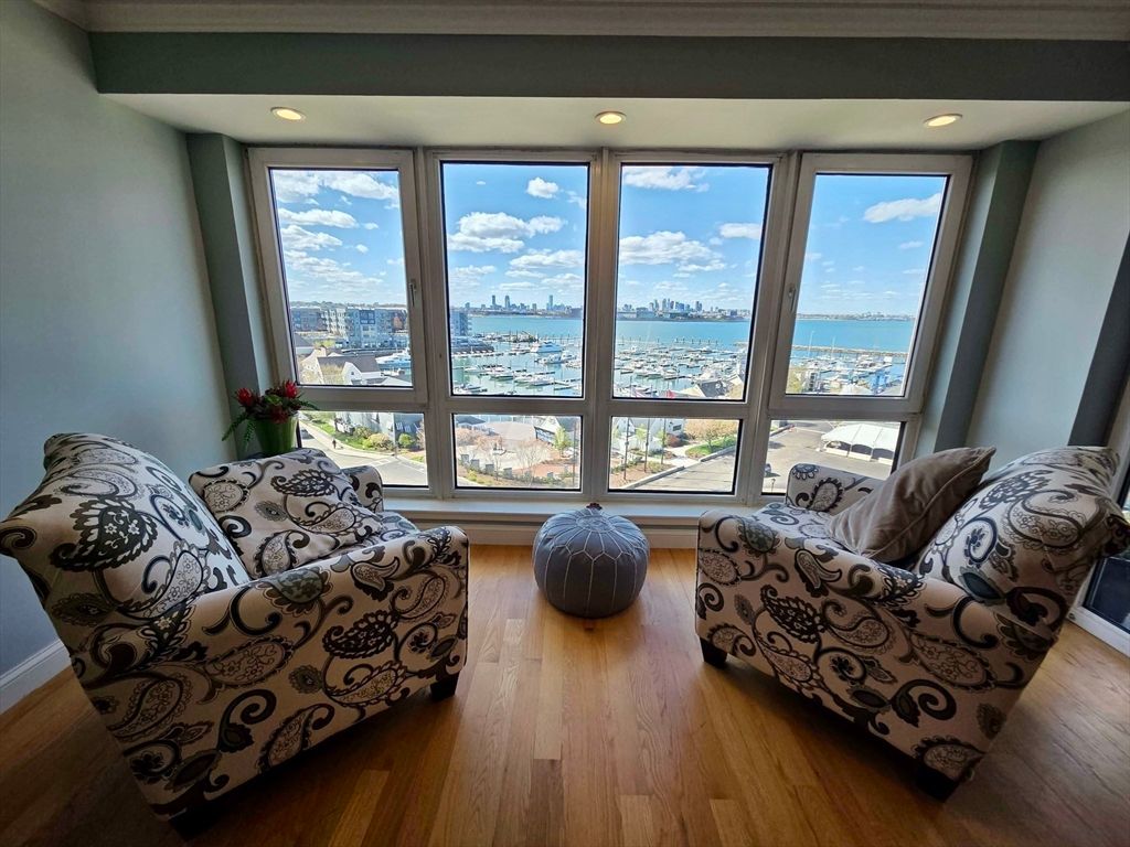 2001 Marina Dr 605, Quincy, MA 02171