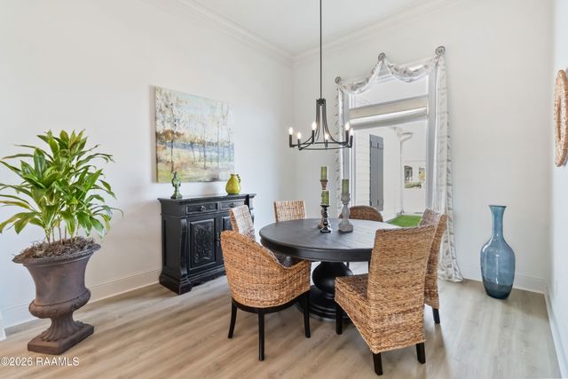 220 Treescape Drive, Lafayette, LA 70508