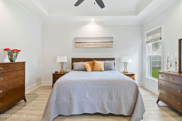 220 Treescape Drive, Lafayette, LA 70508