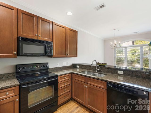 4670 Dabney Vigor Drive, Charlotte, NC 28209