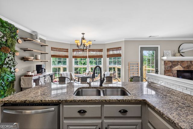 221 Grand Magnolia Lane, Clarkesville, GA 30523