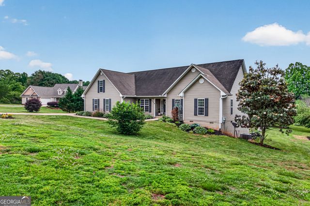 221 Grand Magnolia Lane, Clarkesville, GA 30523