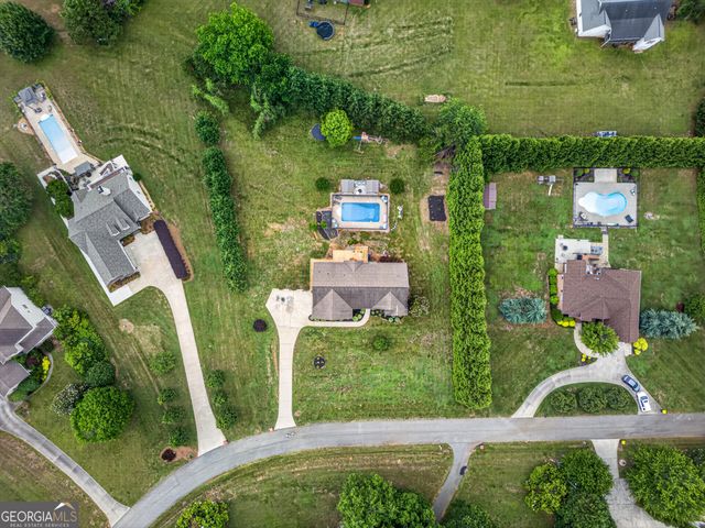 221 Grand Magnolia Lane, Clarkesville, GA 30523