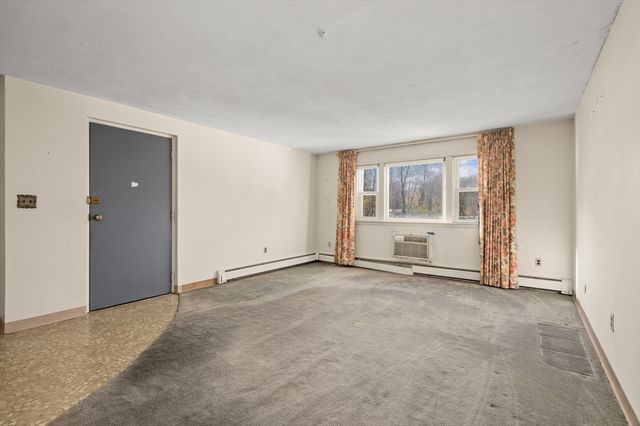 135 Willard St 8, Quincy, MA 02169