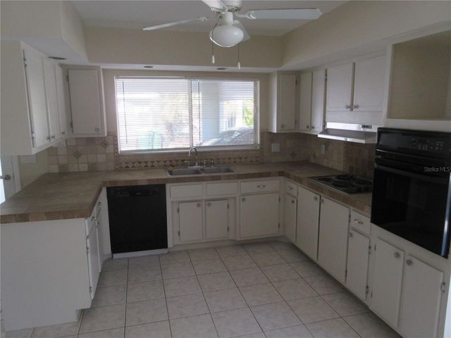 1275 PRICE CIRCLE NW, Port Charlotte, FL 33948