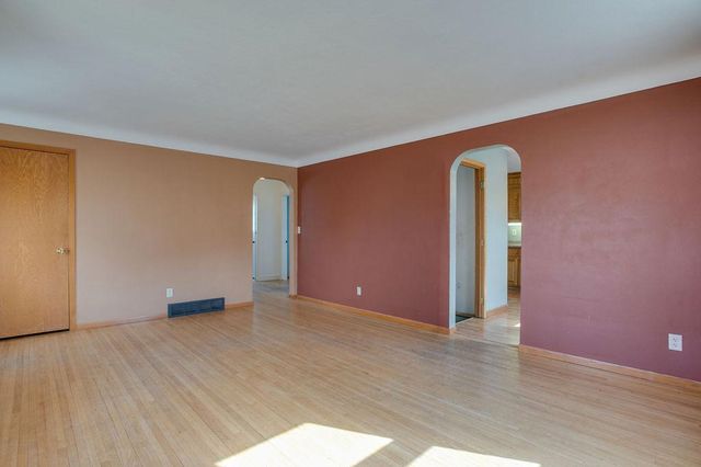 2001 8th Street N, Fargo, ND 58102