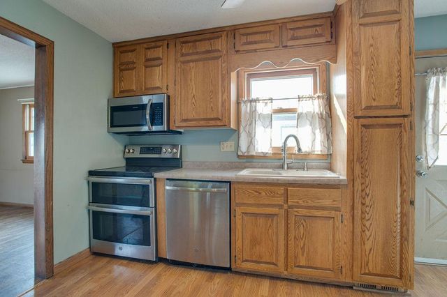 2001 8th Street N, Fargo, ND 58102